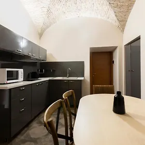 Sonder At Via Nazionale Roma